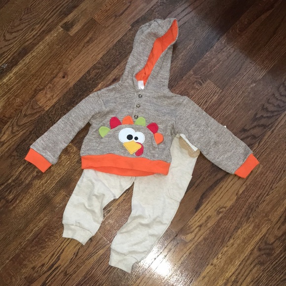 Baby Essentials Other - 🍁NWT THANKSGIVING turkey 🦃 18M Outfit